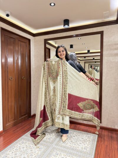 EFFDF484 1D15 4963 9BCB 7C9E8A2103F9